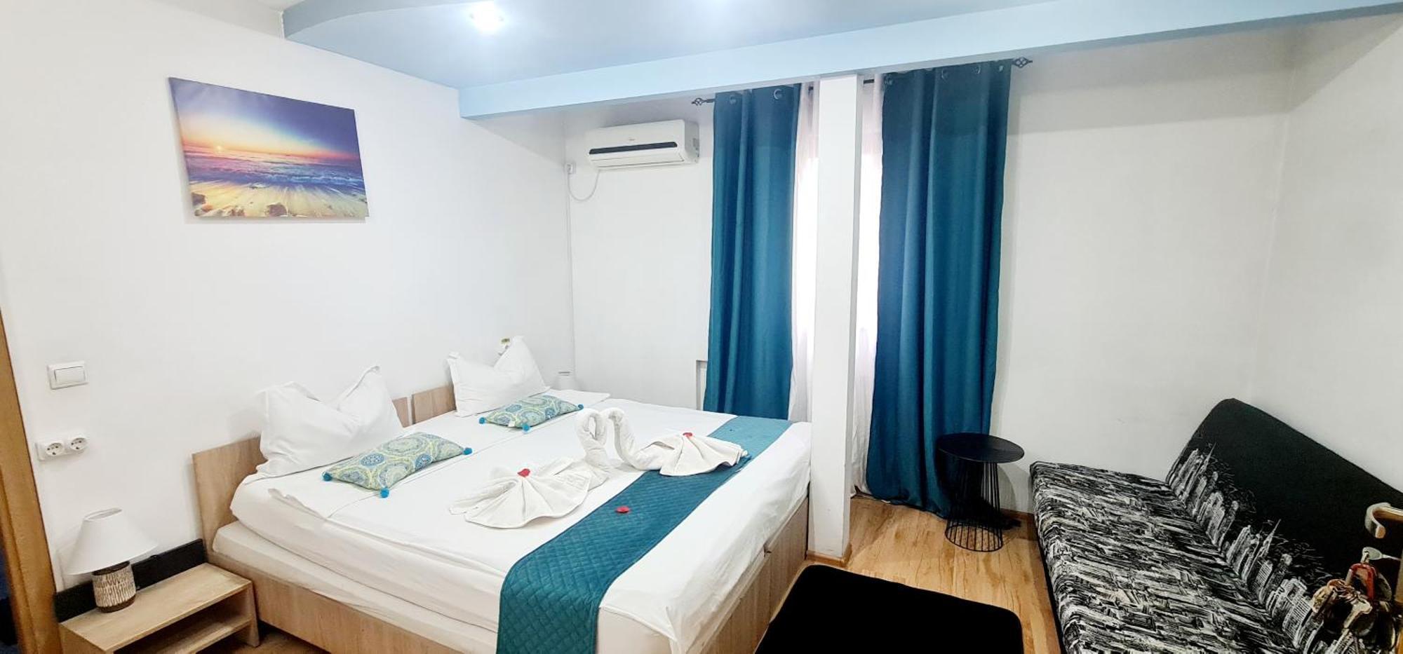 Pensiunea Red Rose Apartments تيميشورا المظهر الخارجي الصورة